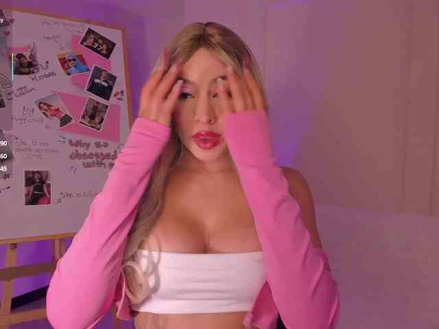 MaddisonTaylor webcam