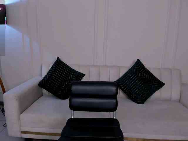 MaddisonTaylor webcam