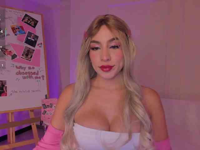 MaddisonTaylor webcam