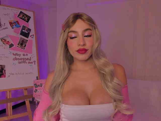 MaddisonTaylor webcam