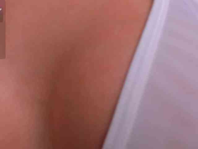 MaddisonTaylor webcam