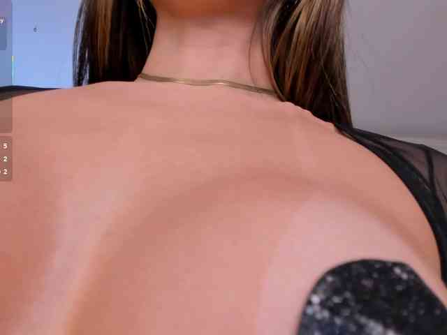 MaddisonTaylor webcam