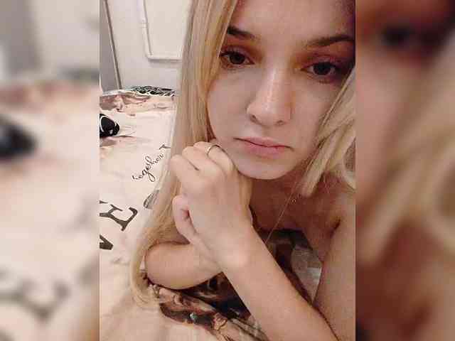 SladkieSlivki webcam