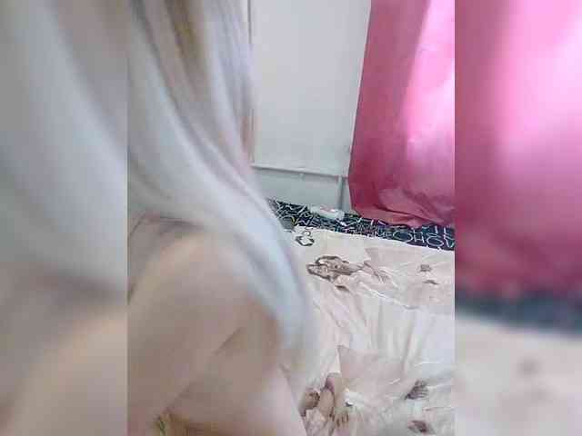 SladkieSlivki webcam