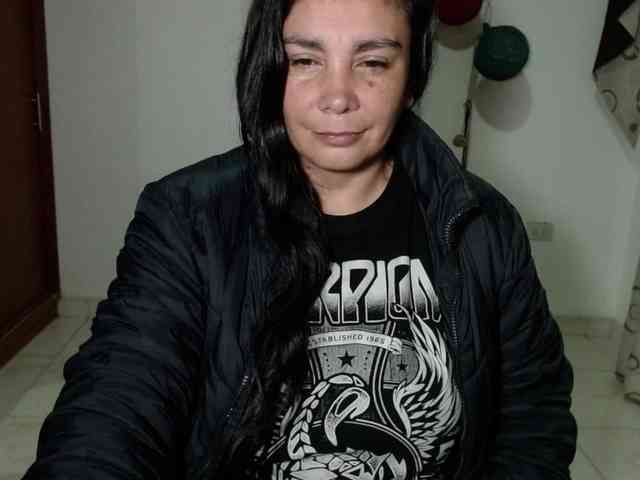 vivian-milf-paint webcam