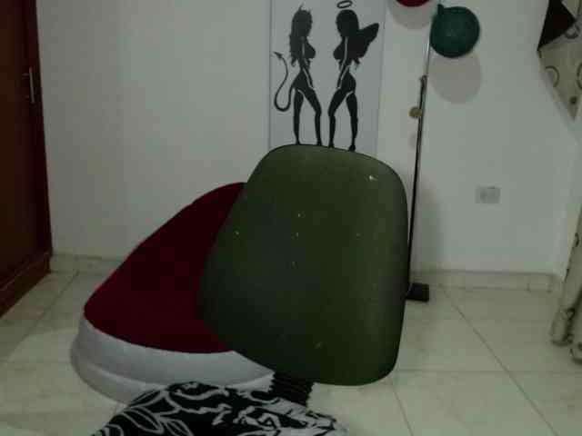 vivian-milf-paint webcam