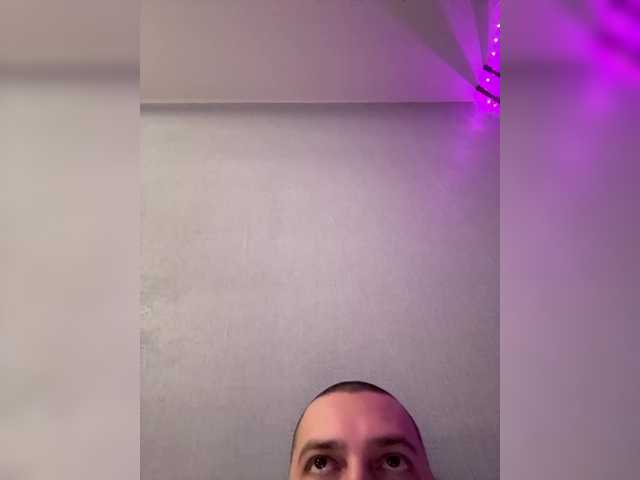 Gratis Live Sexcam mit QueenKing QueenKing