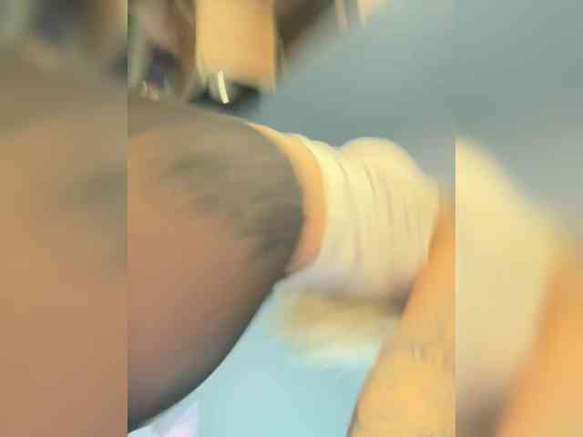 QueenKing webcam