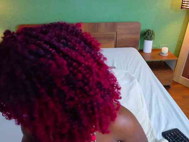 chocolatte-dreams webcam