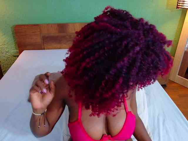 chocolatte-dreams webcam