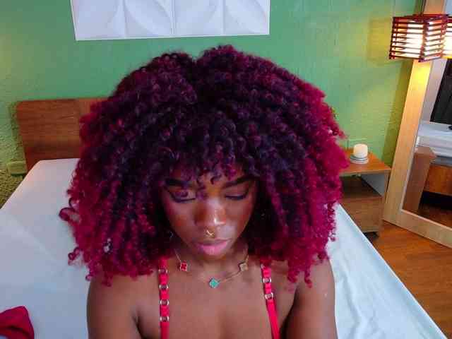 chocolatte-dreams webcam