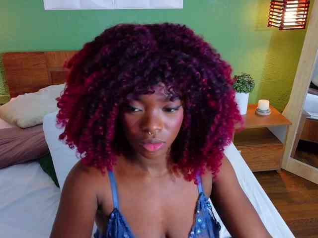 chocolatte-dreams webcam