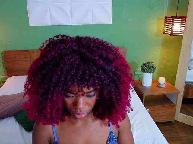 chocolatte-dreams webcam