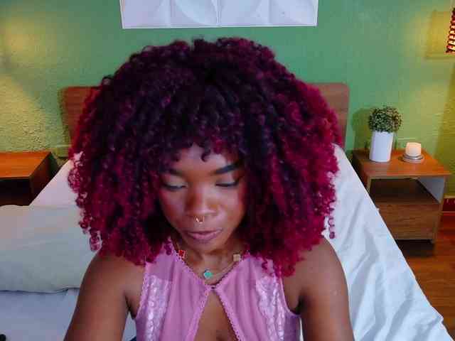 chocolatte-dreams webcam