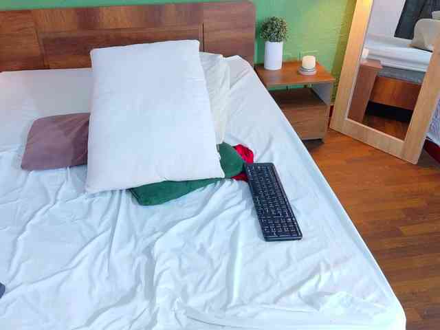 chocolatte-dreams webcam