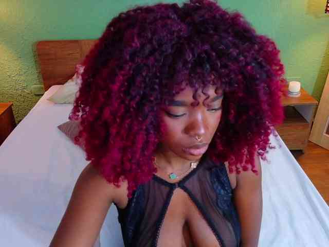 chocolatte-dreams webcam