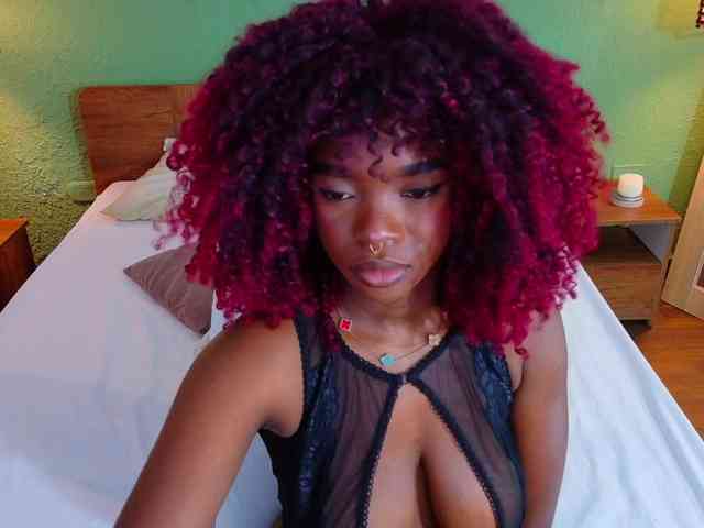 chocolatte-dreams webcam