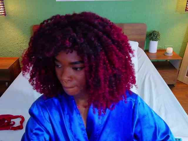 chocolatte-dreams webcam