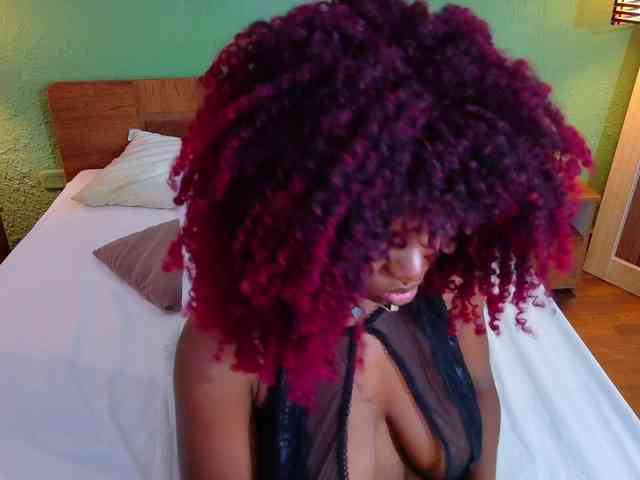 chocolatte-dreams webcam