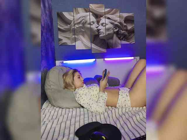 DianaBeautyX webcam