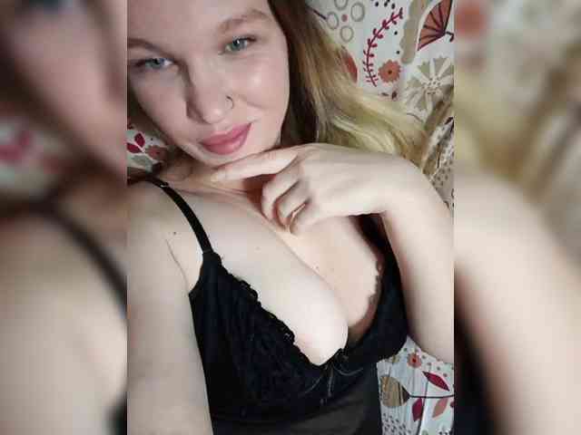 Olivia5551 webcam