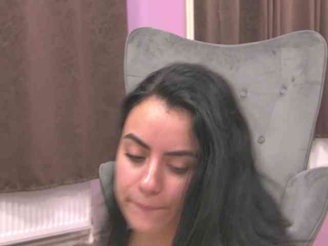 ElizaIbarra webcam