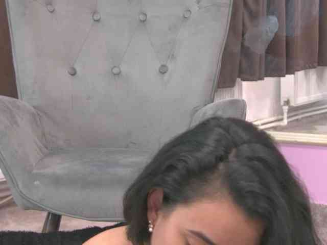 ElizaIbarra webcam