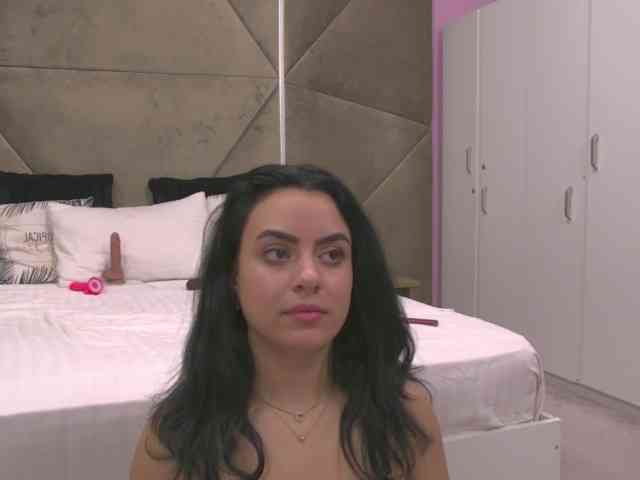 ElizaIbarra webcam
