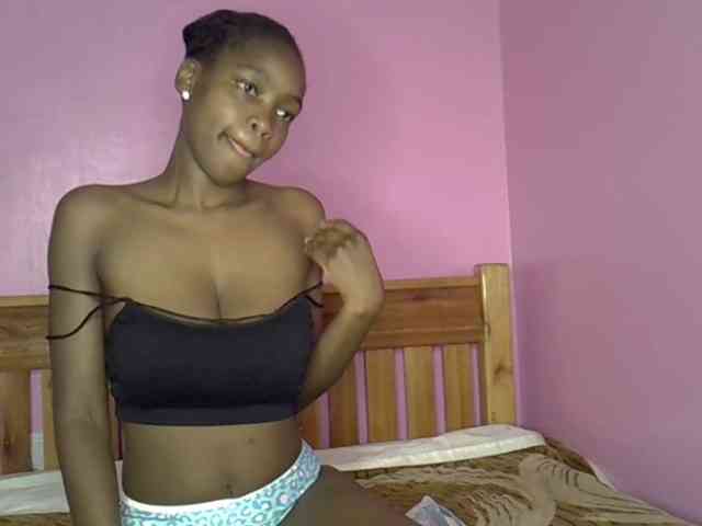C-trisha webcam