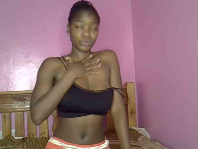 C-trisha webcam
