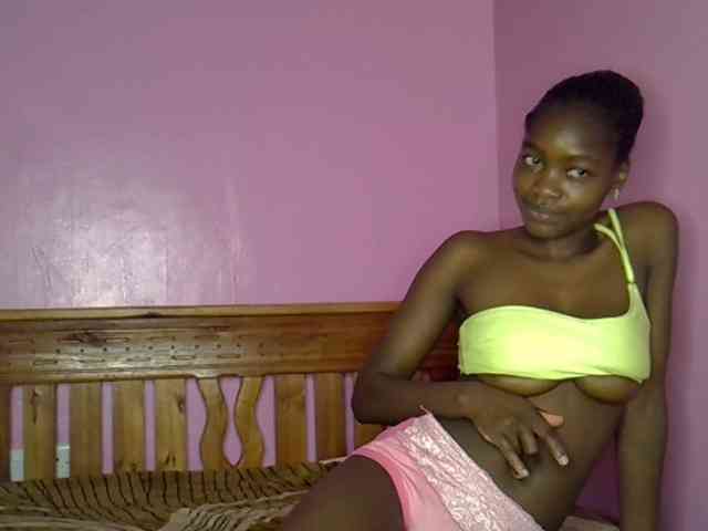 C-trisha webcam
