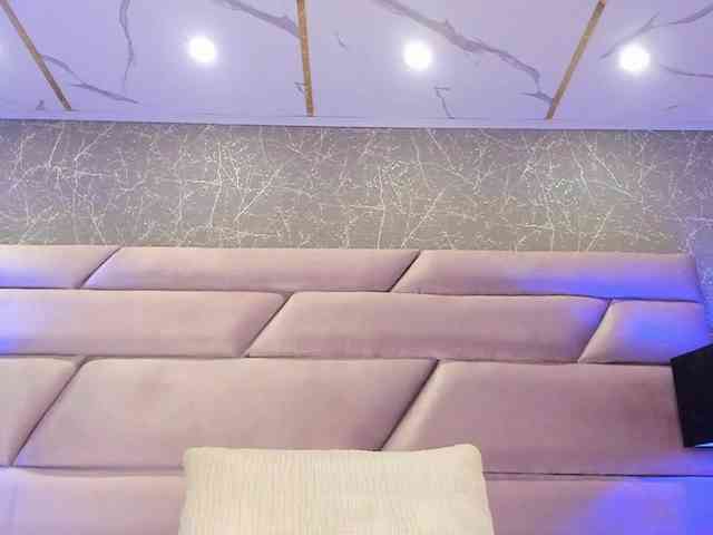 OrianaSimons webcam