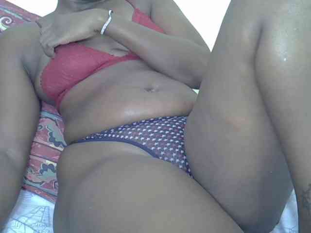 Prettyliz30 webcam