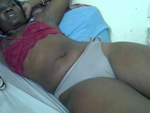 Prettyliz30 webcam