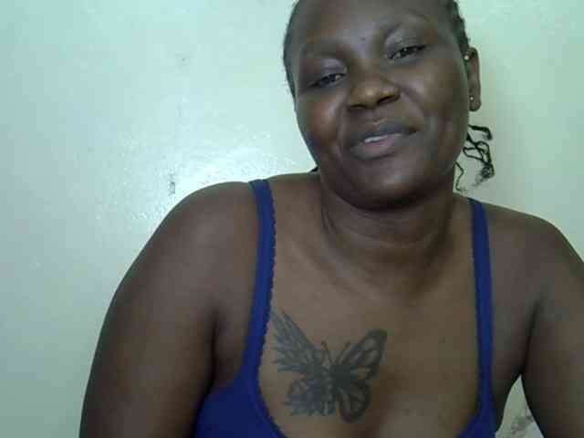Prettyliz30 webcam
