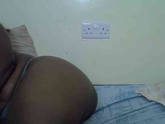 Prettyliz30 webcam