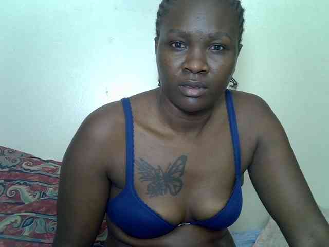 Prettyliz30 webcam