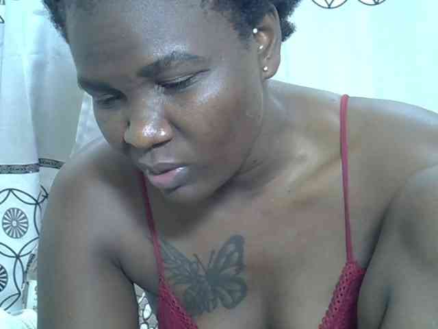 Prettyliz30 webcam
