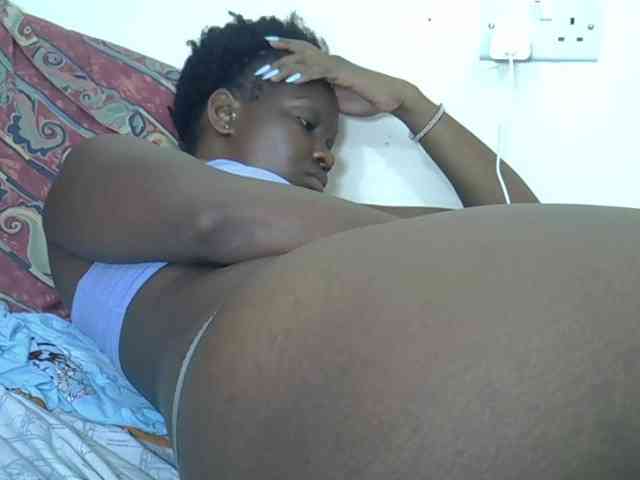 Prettyliz30 webcam