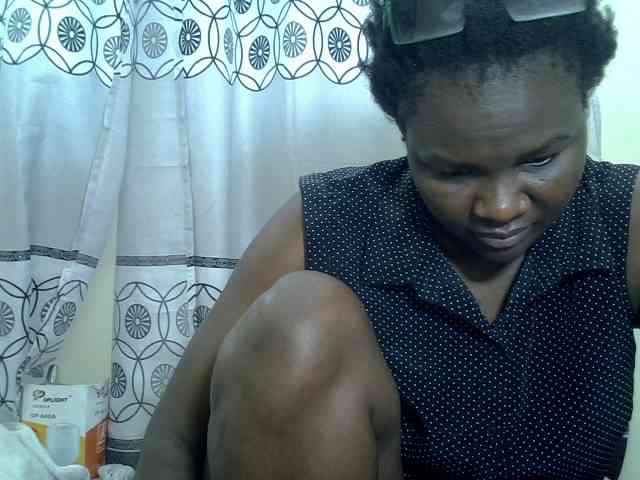 Prettyliz30 webcam