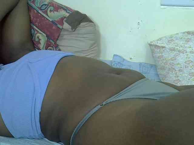 Prettyliz30 webcam