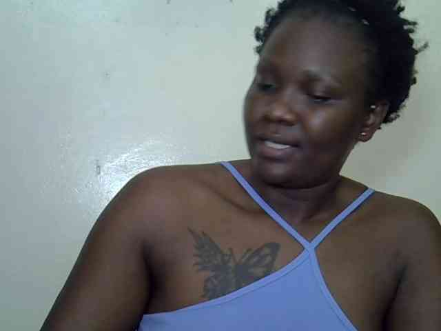 Prettyliz30 webcam