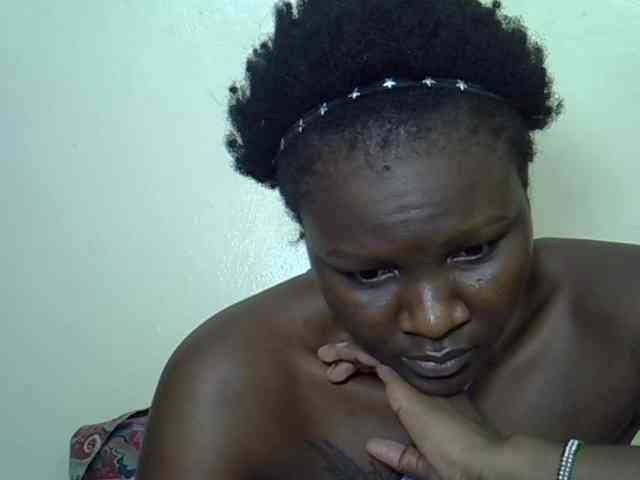 Prettyliz30 webcam