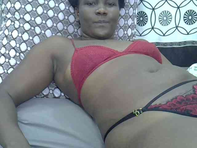Prettyliz30 webcam