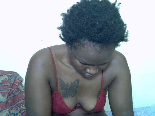 Prettyliz30 webcam