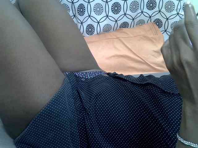 Prettyliz30 webcam