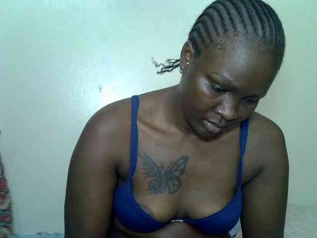 Prettyliz30 webcam