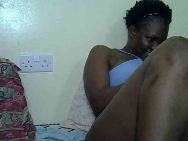 Prettyliz30 webcam