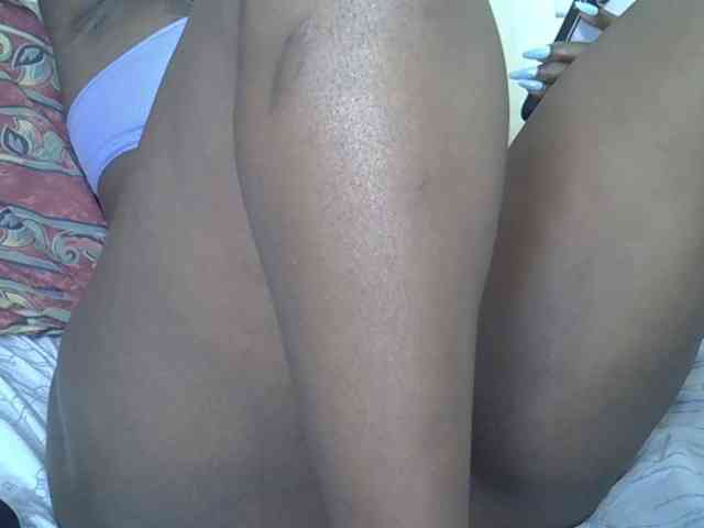 Prettyliz30 webcam