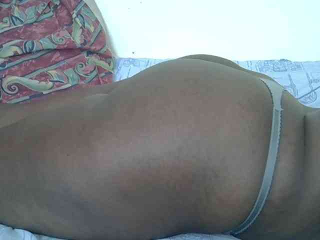 Prettyliz30 webcam